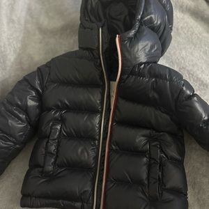 Darky navy blue moncler coat size 3T gently used